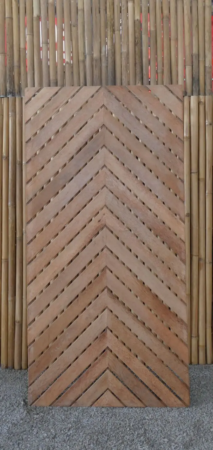  Product image 2 of the product “Coconut wood fence, model Heringbone, 90 x 180 cm height, natural. ”